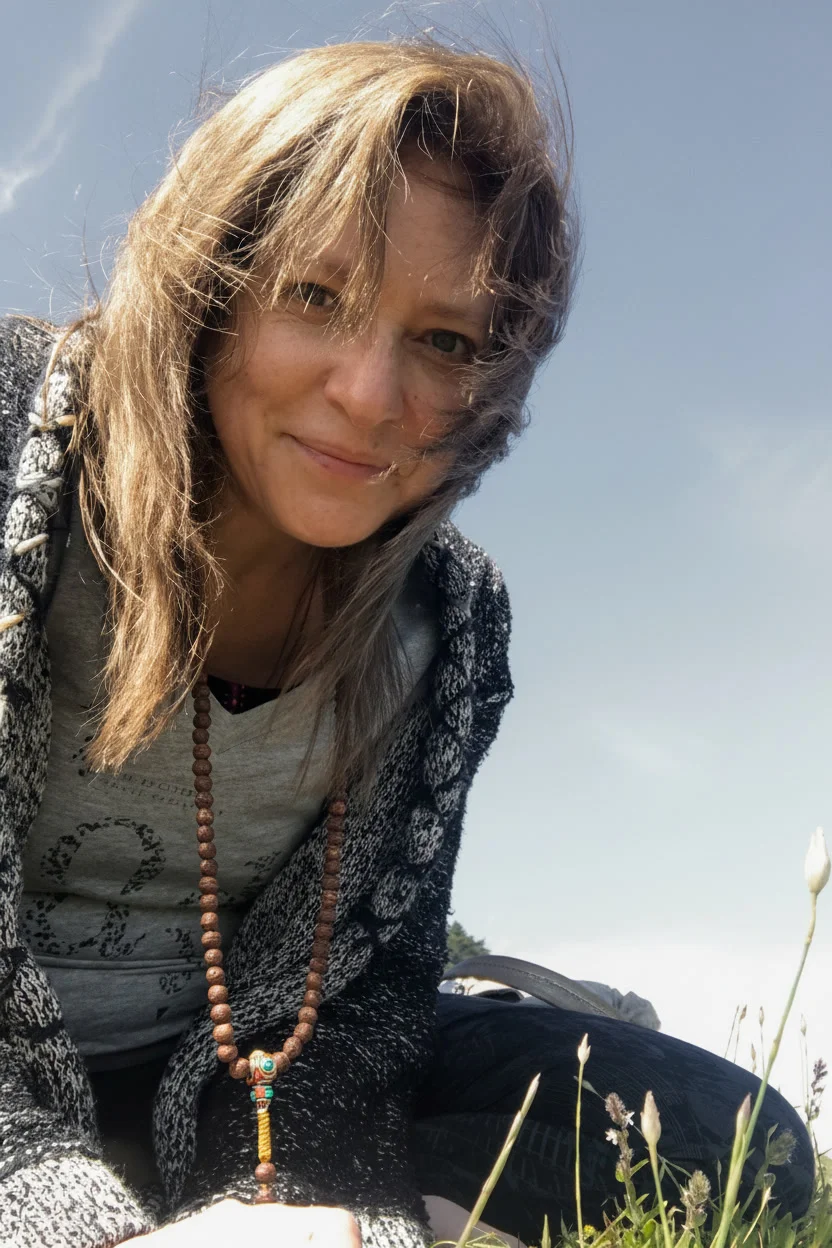 Ivonne Rojas en la naturaleza de Llico